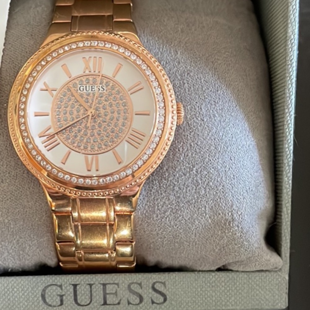 Rose good guess watch